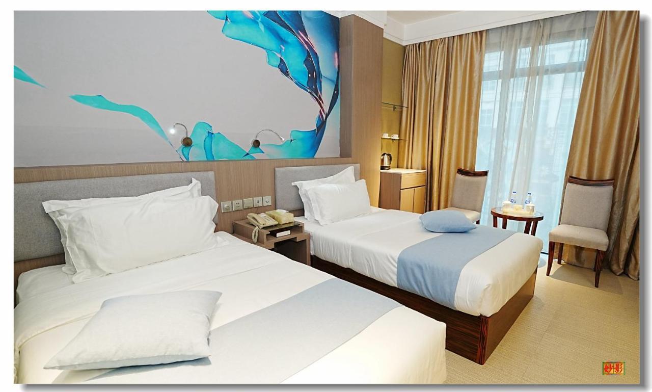 Pristinehotel Manila Kültér fotó